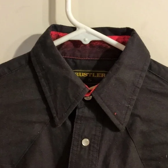 Rustler Shirt: White Pearl Snaps ( front & cuffs) Color Block - horse print - Picture 6 of 12